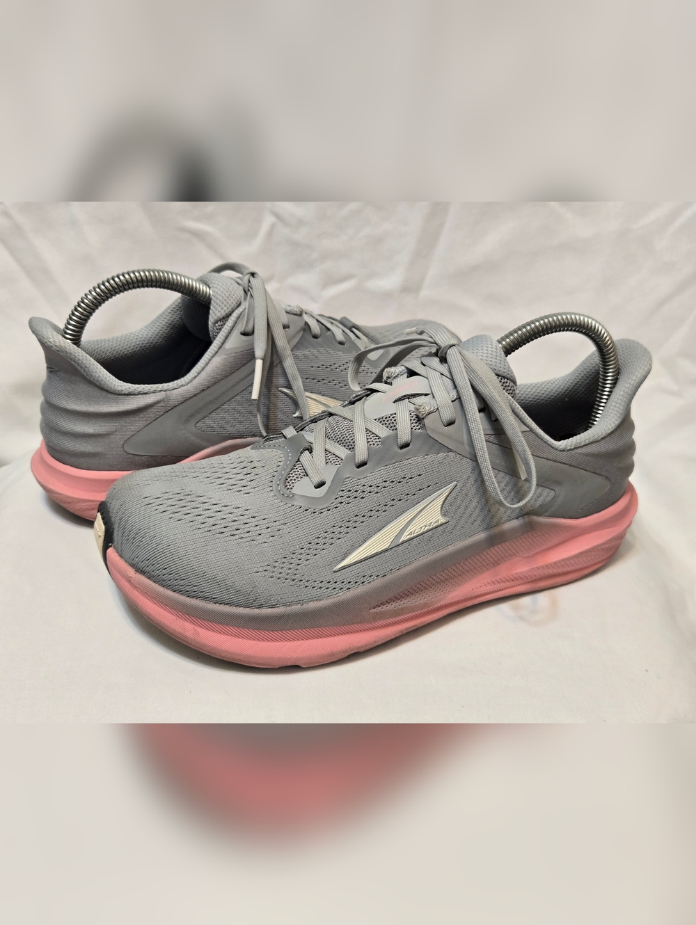 Altra Womens Torin 8 Zero Drop Running Shoes Gray/Pink Sz 7.5